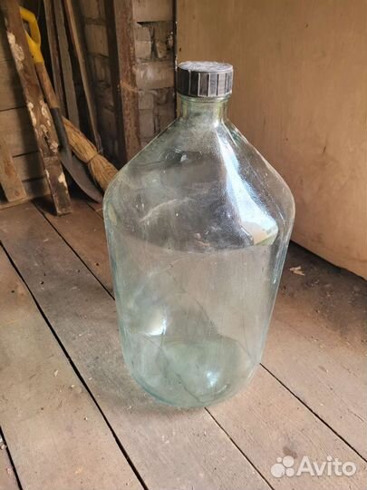 Бутылка стеклянная 20 литров