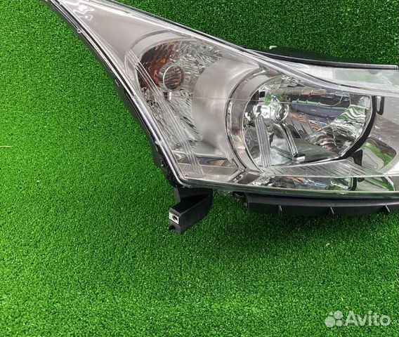 Фара правая Chevrolet Cruze седан