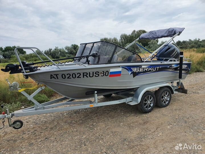 Катер Berkut М-Jaket +Yamaha F100