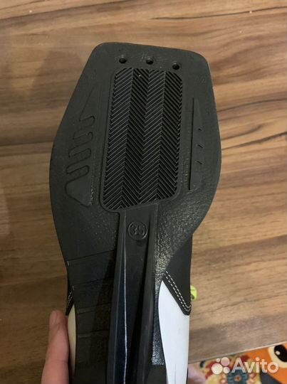 Лыжные ботинки 35 размер