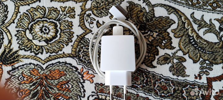 Продаю планшет huawei MediaPad 10 FHD Turbo