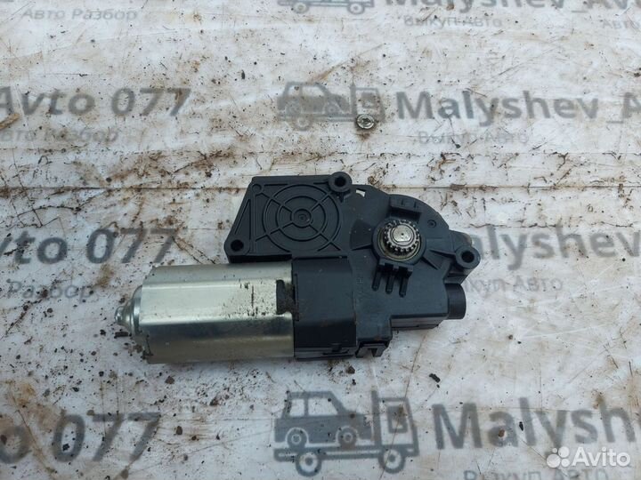 Мотор люка моторчик Geely emgrand EC7