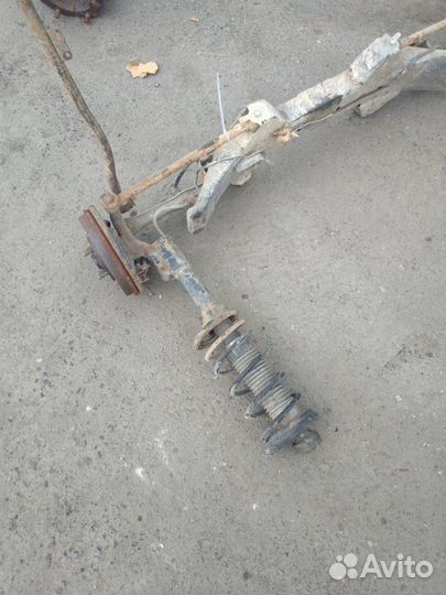 Задняя балка Ford Escort 2001