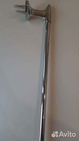 Полотенцедержатель 2 штуки разные