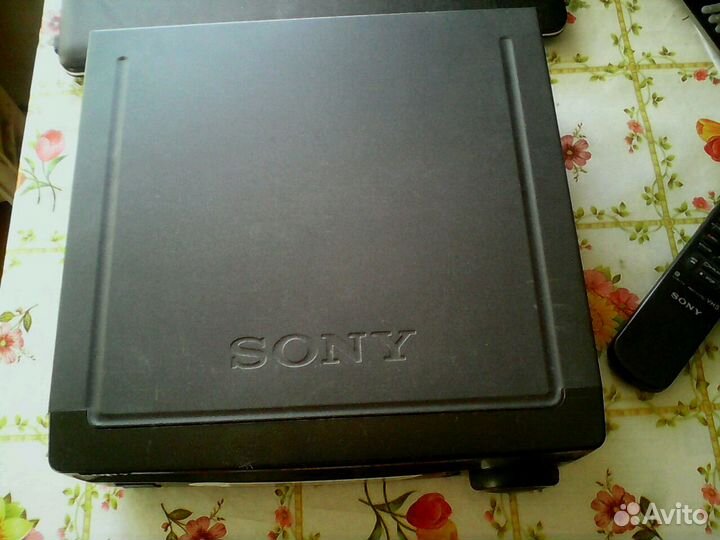 Видеомагнитофон sony