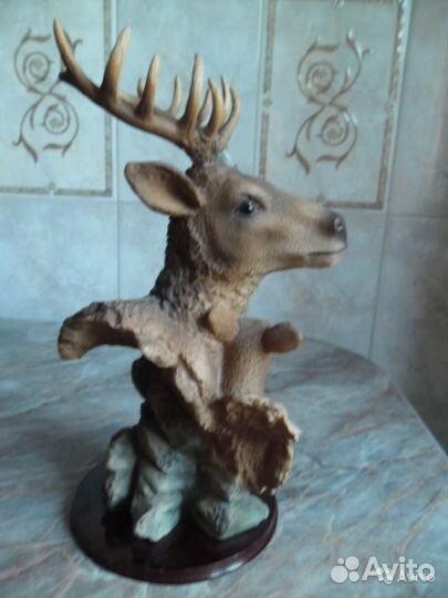 Статуэтка из полистоуна 