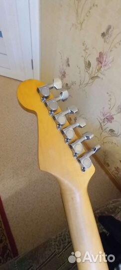 Fender Stratocaster Japan vandalism