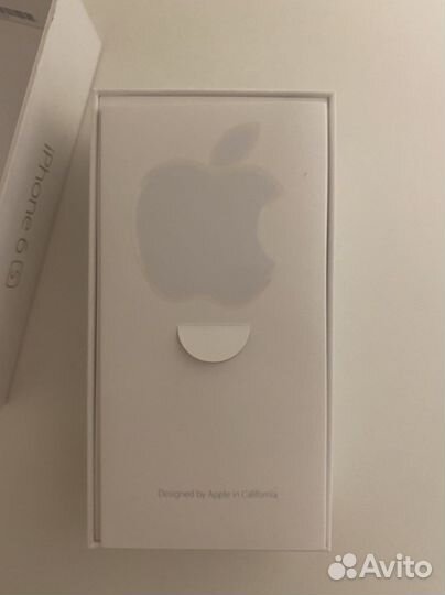 Коробка от iPhone 6S