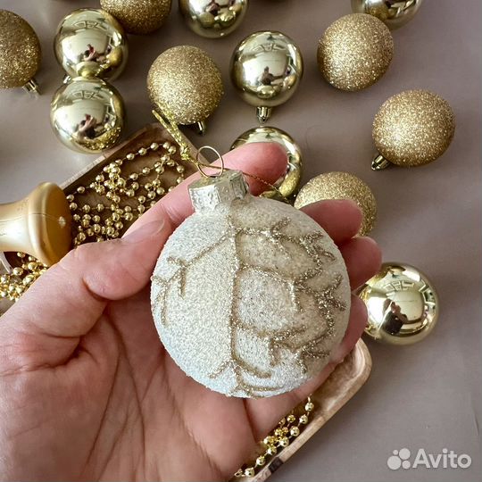 Новогодние шары гирлянда украшения на елку