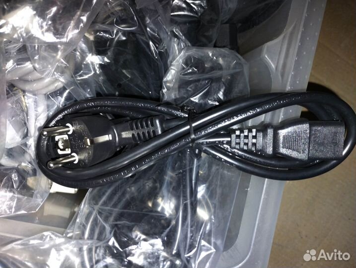 Сетевой кабель питания, шнур для компьютеров