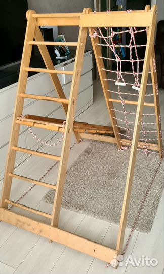 Детский спортивный комплекс (шведская стенка)