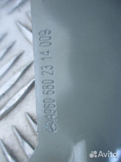 Кронштейн приборной панели Mercedes-Benz A96068023