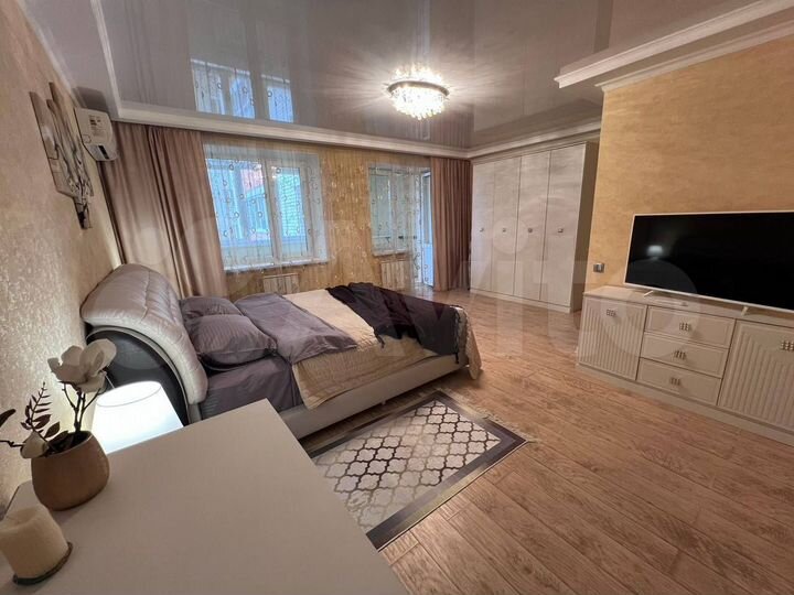 3-к. квартира, 80 м², 5/12 эт.