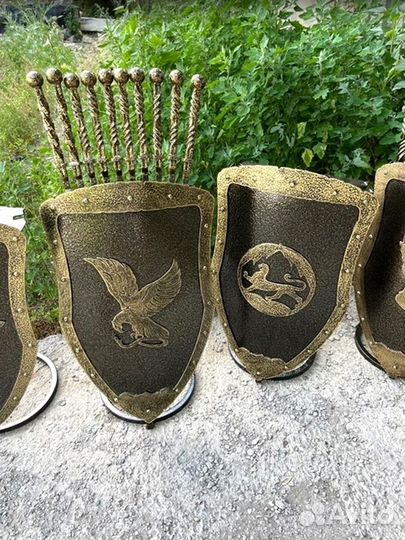 Подставка под шампуры Щит