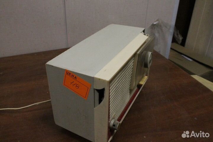 Ламповый приёмник Schneider 118