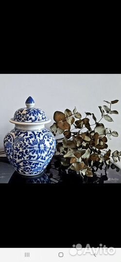 Китайская ваза с крышкой