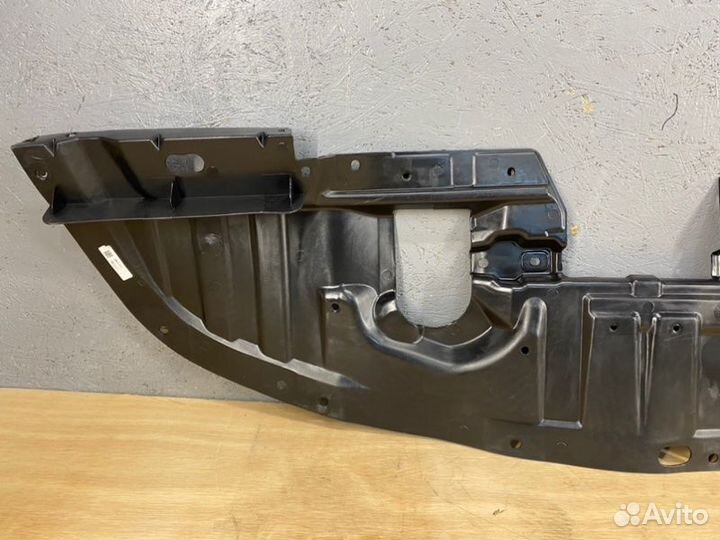 Защита бампера пластиковая передняя Mitsubishi