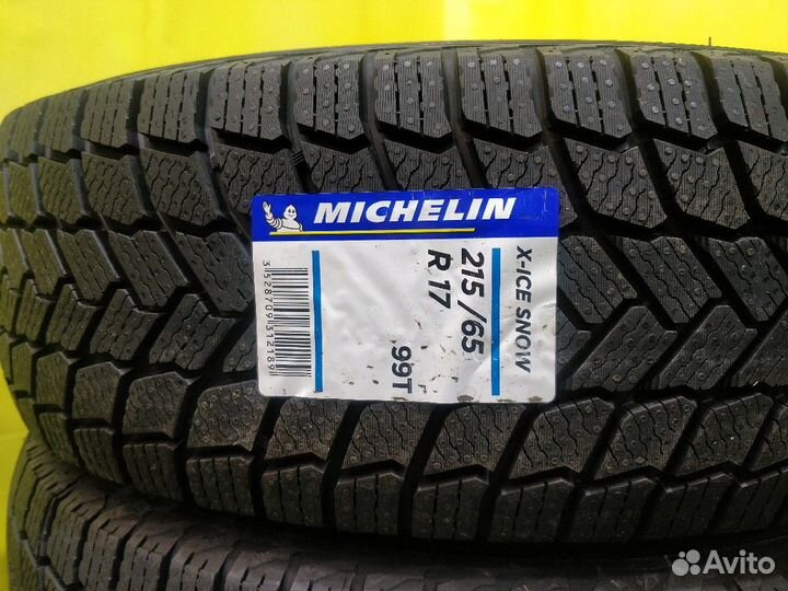 Michelin X-Ice Snow 215/65 R17