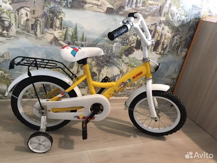 Детский двухколесный велосипед новый