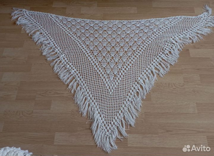 Платок шаль вязаная