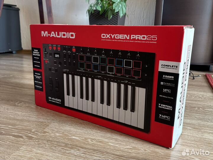 M audio oxygen pro 25