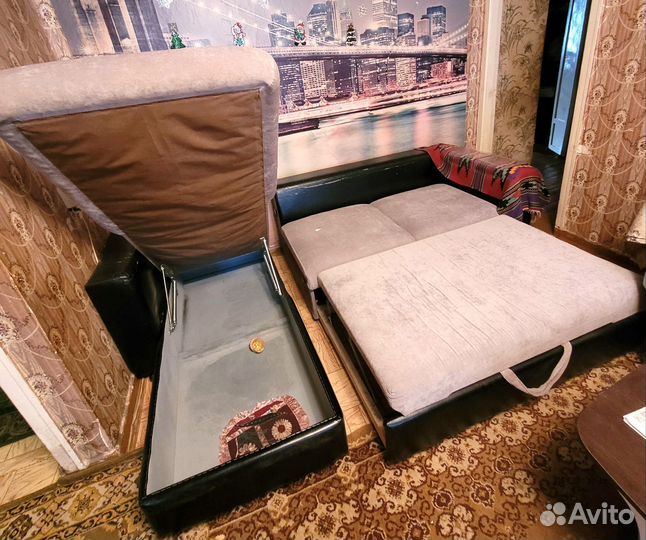 Угловой диван бу