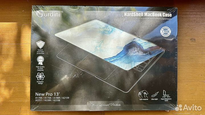 Чехол на MacBook pro 13