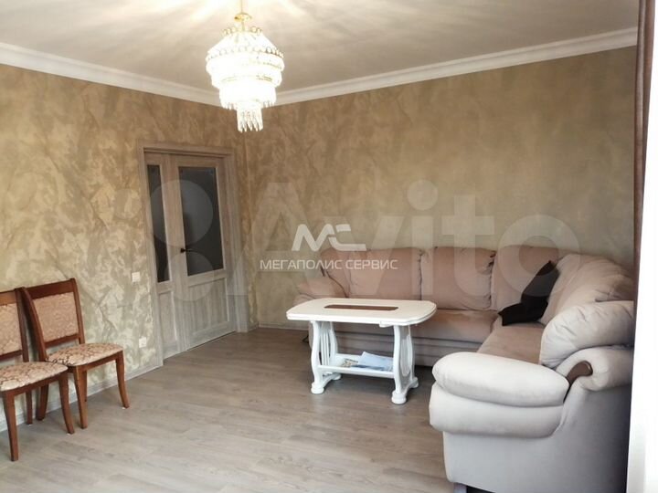 2-к. квартира, 76 м², 3/9 эт.