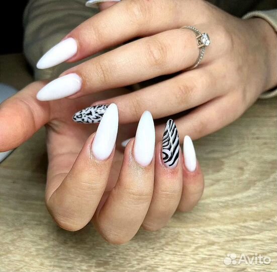 Маникюр/педикюр/наращивание