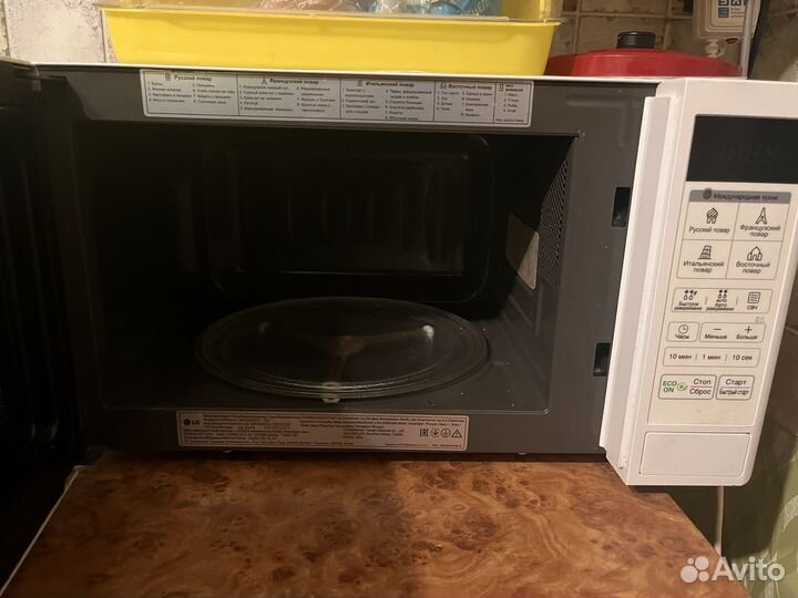 Микроволновая печь LG