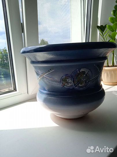 Горшок, ваза, кашпо для цветов