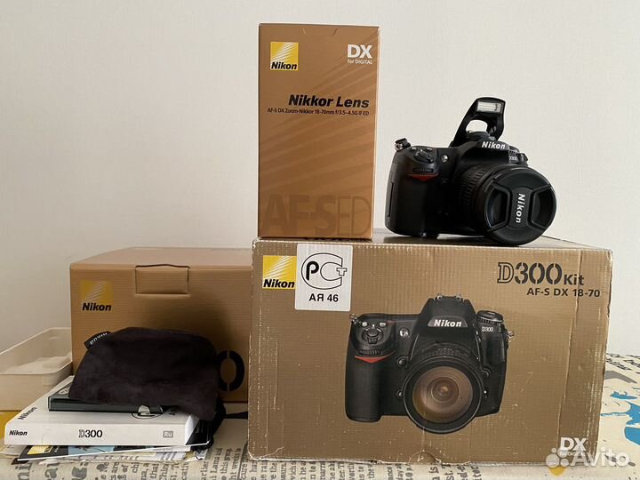 Зеркальный фотоаппарат nikon D300