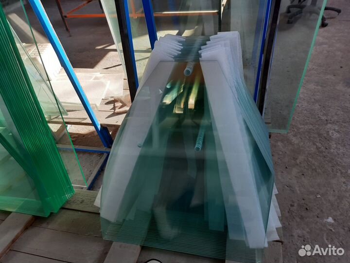 Стекло для холодильной витрины