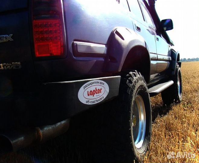 Силовые расширители арок на Toyota Land Cruiser 80