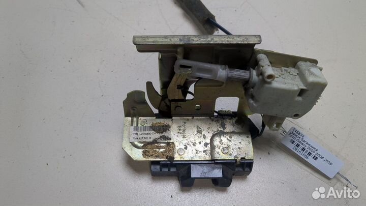 Замок багажника Ford Galaxy