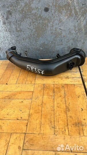 Патрубок интеркулера Volkswagen Golf 6