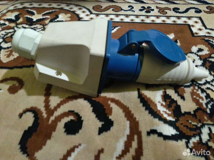 Вилка электрическая, силовая влагозащищённая