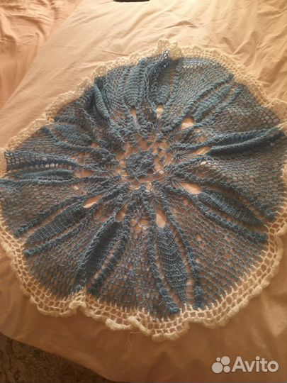 Салфетка кружевная ручной работы