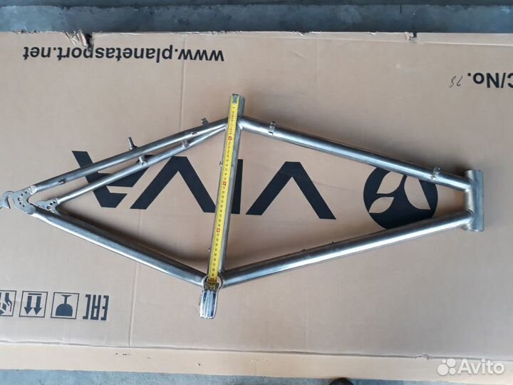 Титановая рама