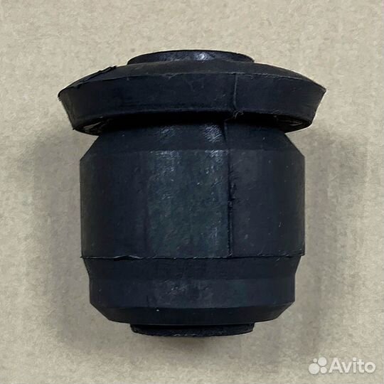 Сайлентблок рычага Mitsubishi L200