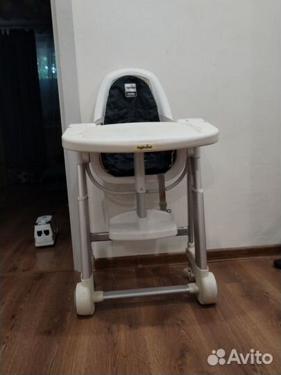 Стульчик для кормления inglesina