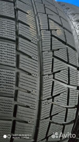 Bridgestone Blizzak Revo GZ 215/60 R16 99Q