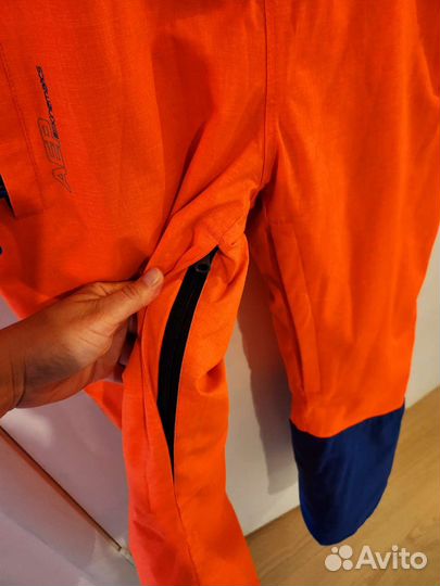 Комбинезон горнолыжный женский р.46-48