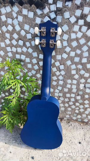 Укулеле триколор