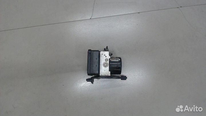 Блок абс, насос Volkswagen Jetta 6, 2015