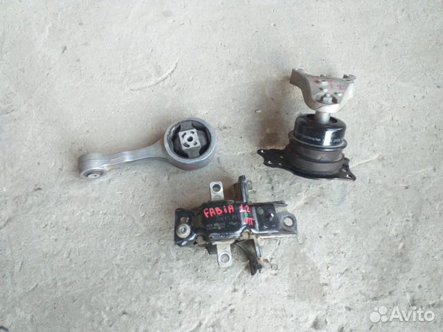 Опора двигателя Skoda Fabia 2 1.2 CGP
