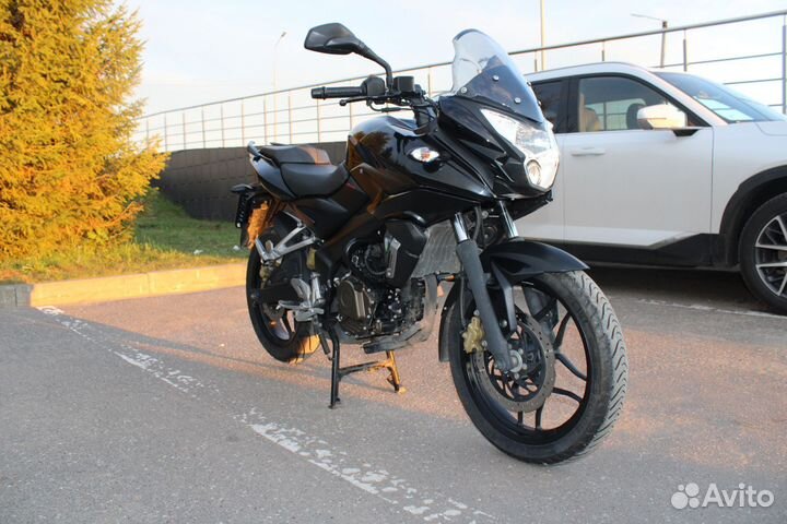 Bajaj Pulsar AS200 2016