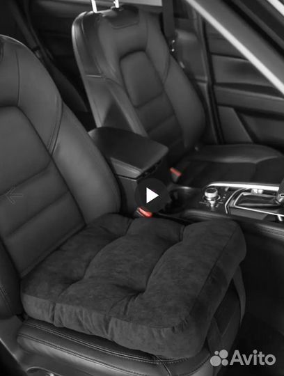 Подушка на сиденье автомобиля