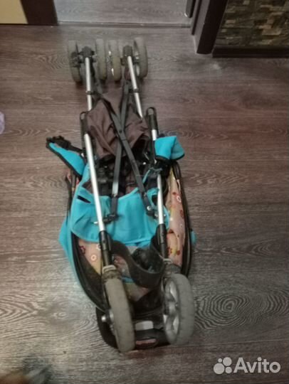 Коляска-трость