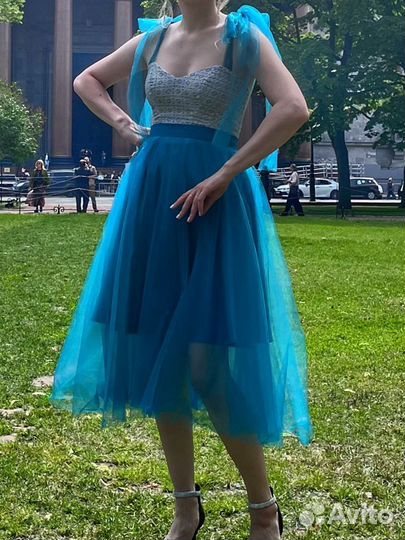 Вечернее платье